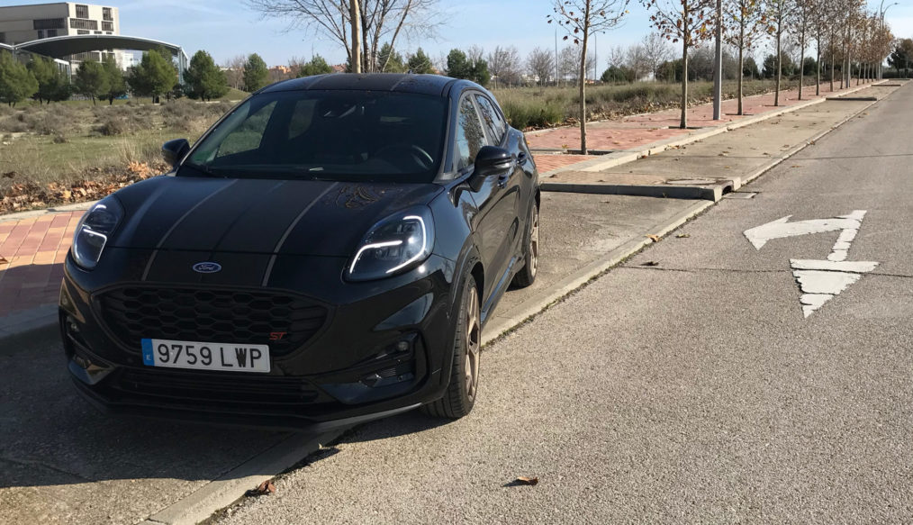 Prueba Ford Puma ST Gold Edition deportividad diseñada por los fans