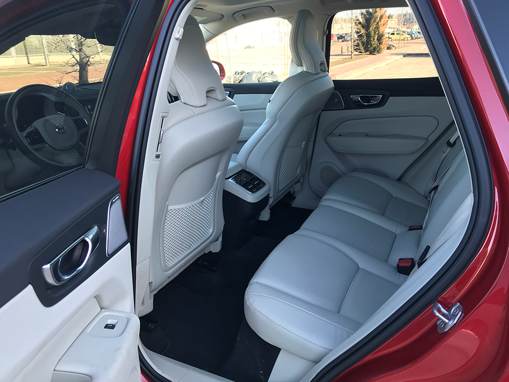 Prueba Volvo XC60 B4 un diésel con poderosas razones