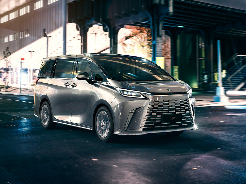 Presentación Lexus LM