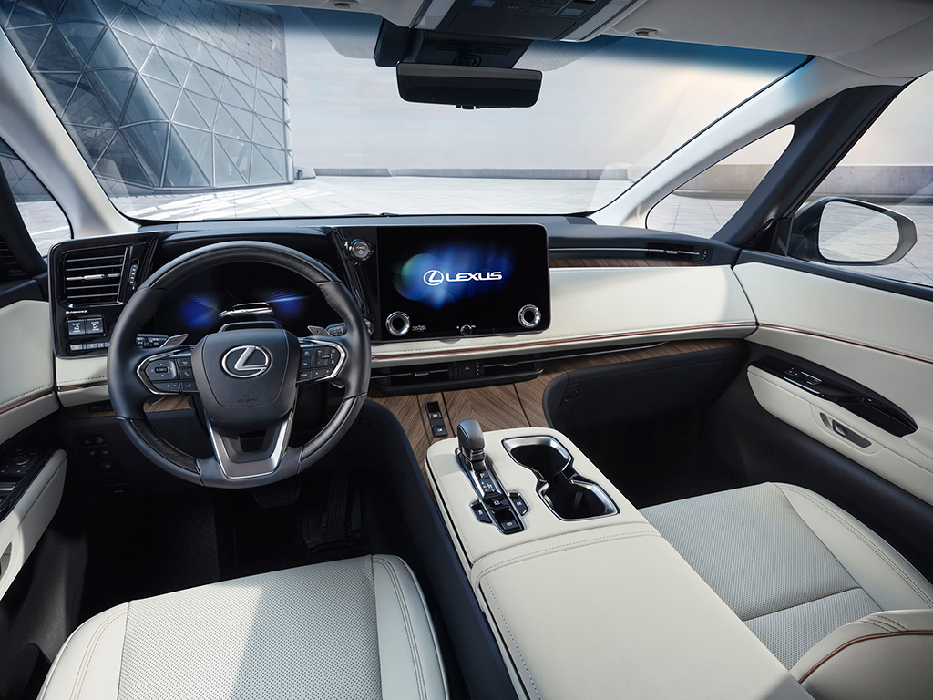 Presentación Lexus LM