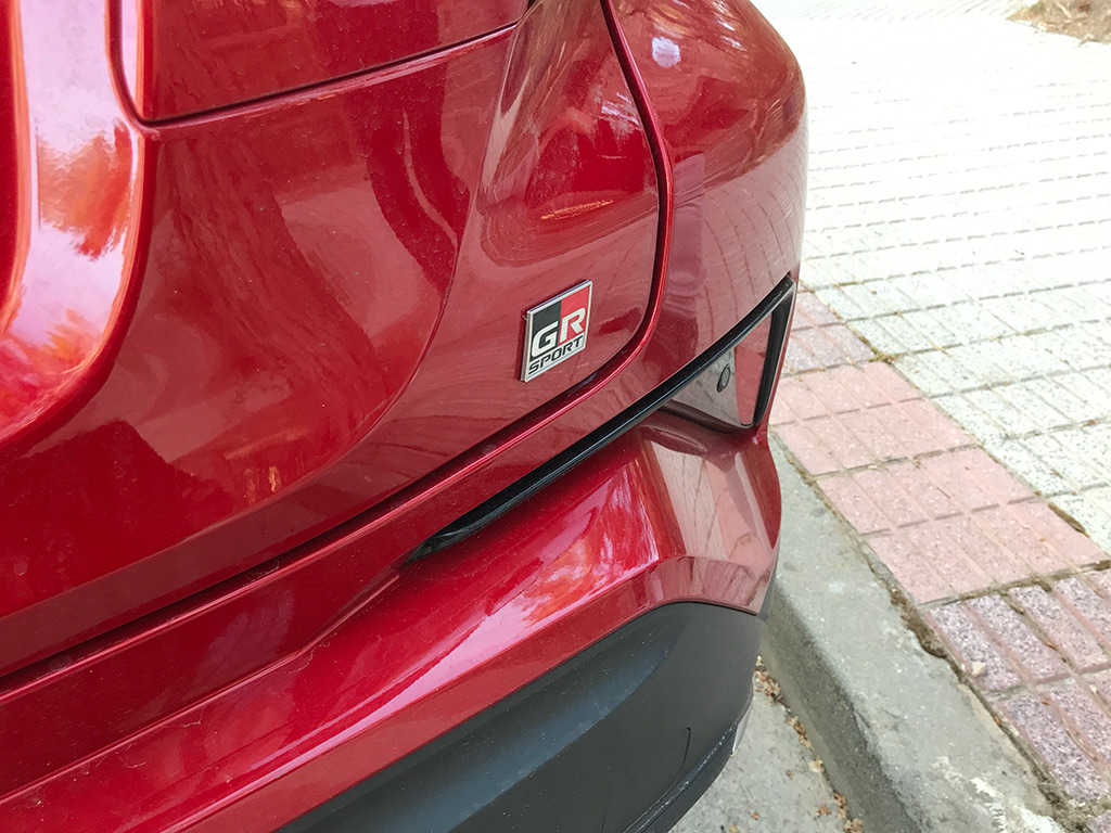 Probamos el Toyota C-HR la apuesta deportiva en formato SUV compacto