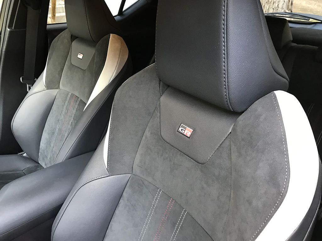 Probamos el Toyota C-HR la apuesta deportiva en formato SUV compacto