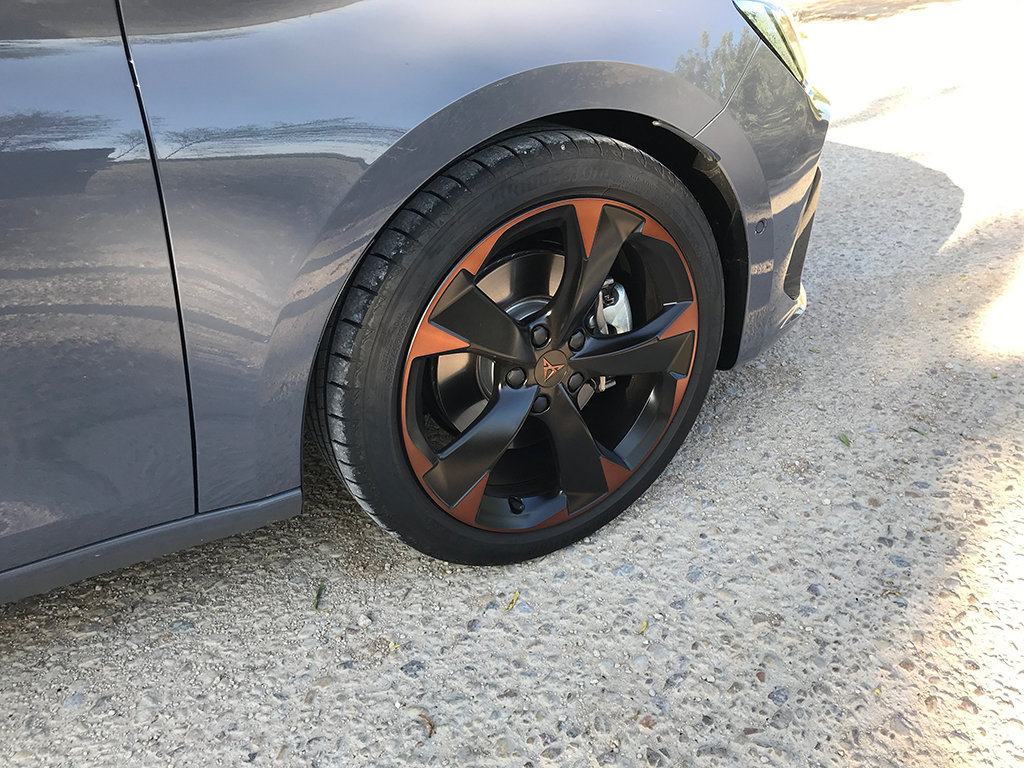 CUPRA León eTSi 1.5 150 SportsTourer a prueba, un CUPRA con personalidad, atrevido y muy dinámico