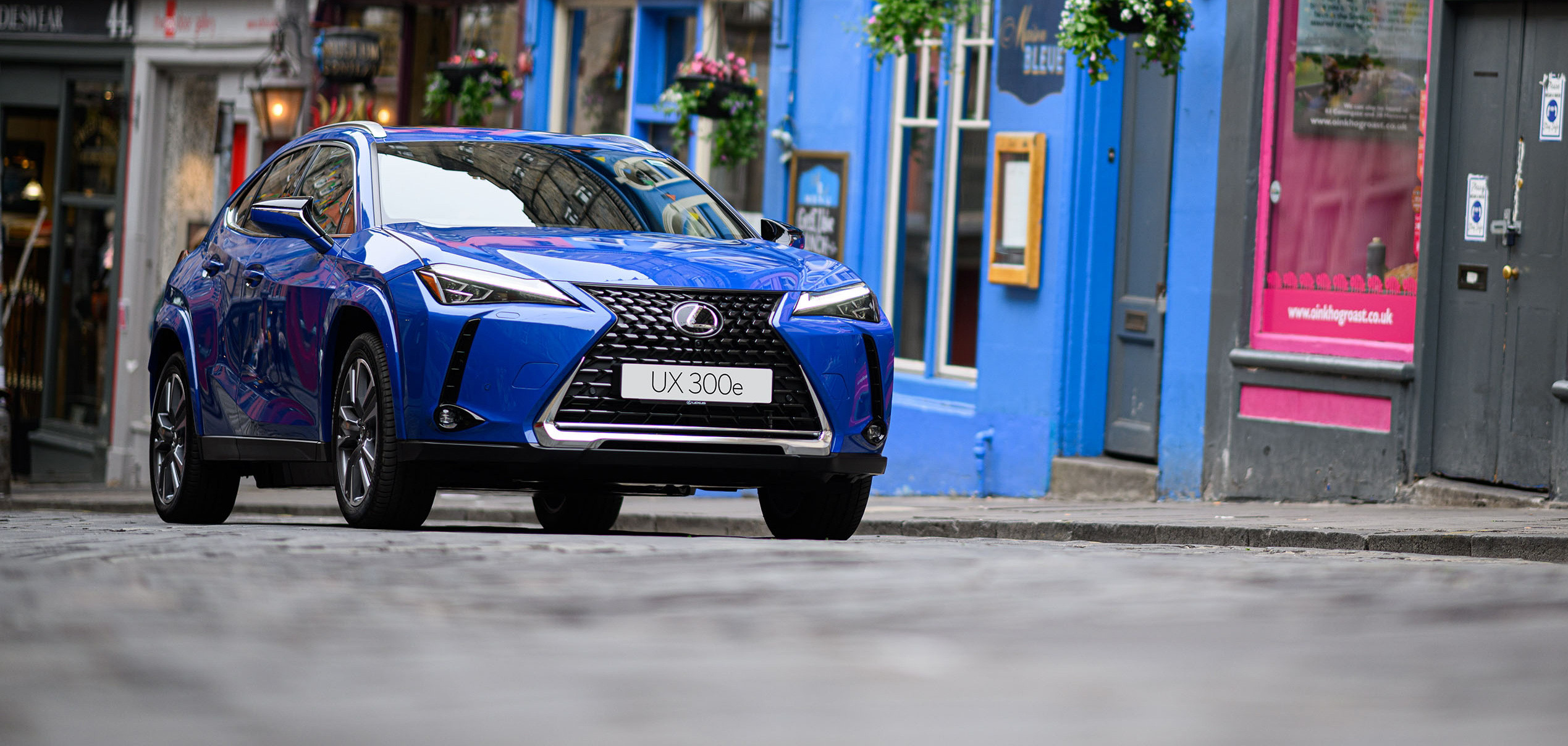 Nuevo Lexus UX 300e