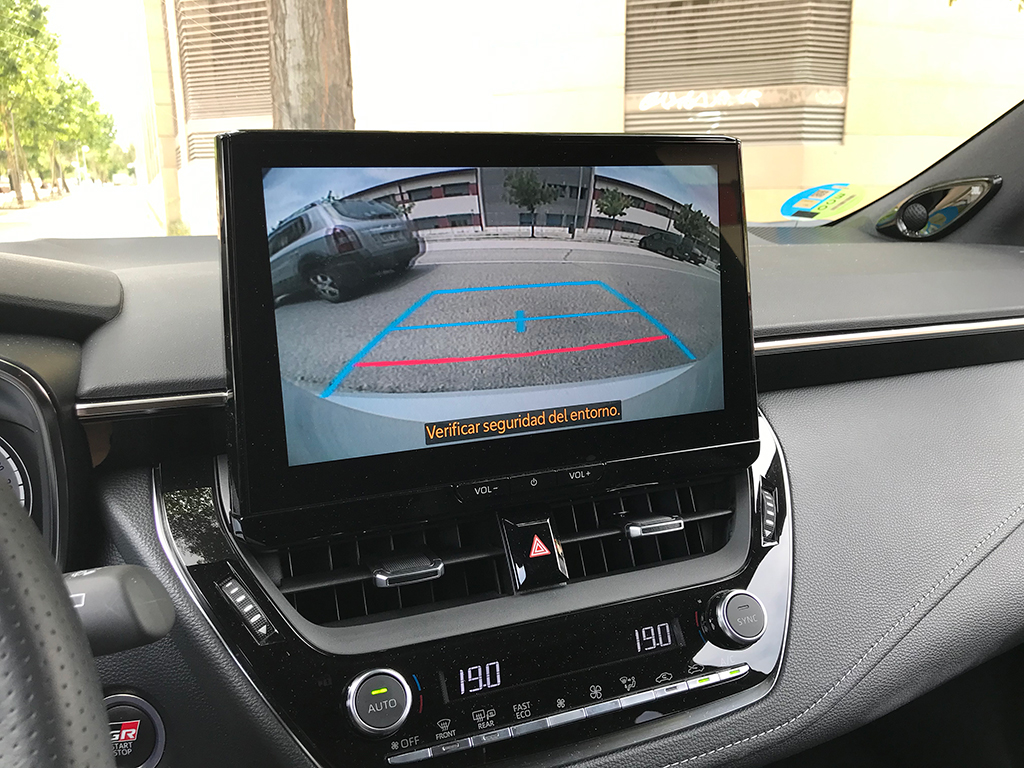 Toyota Corolla 200H a prueba, mejorado en muchos aspectos