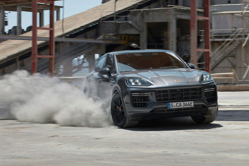 Nuevo Porsche Cayenne Turbo e-Hybrid