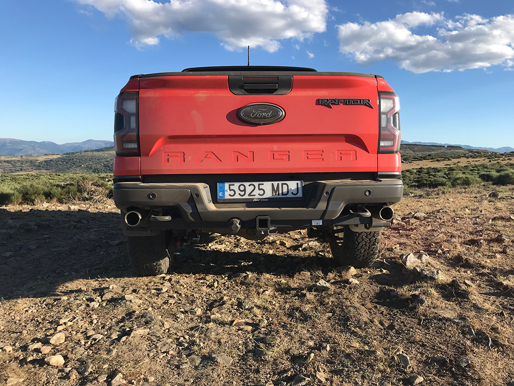Prueba Ford Ranger Raptor 2023, el pick up más extremo