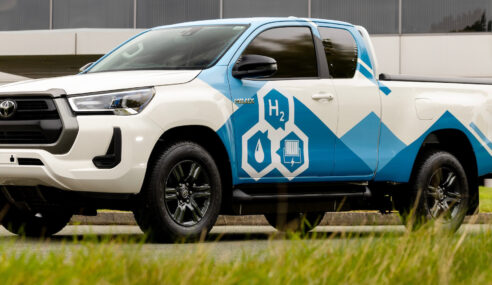 Toyota Hilux eléctrico de Pila de hidrógeno