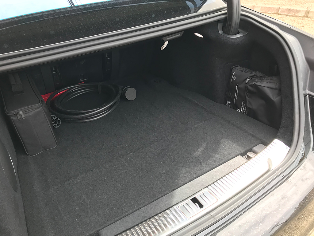 Prueba Mercedes-Benz S 580 e la mejor berlina premium, ahora, híbrida enchufable