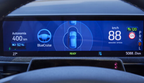 Se admiten pedidos del Mustang Mach-E con la tecnología Ford BlueCruise