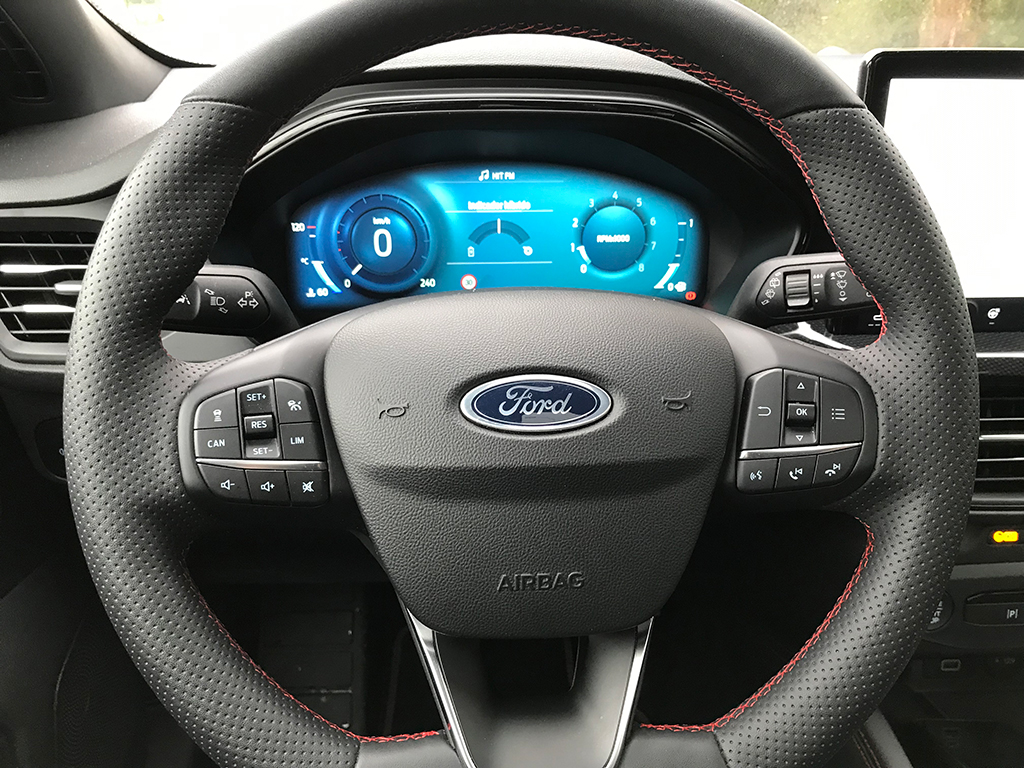 A prueba el Ford Focus ST Line X, sencillamente, muy bueno