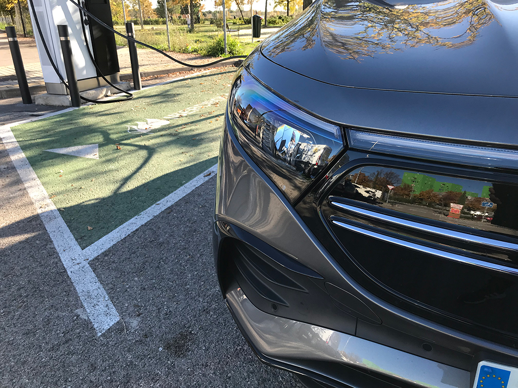 Prueba Mercedes EQB 300 SUV 100% eléctrico y de 7 plazas