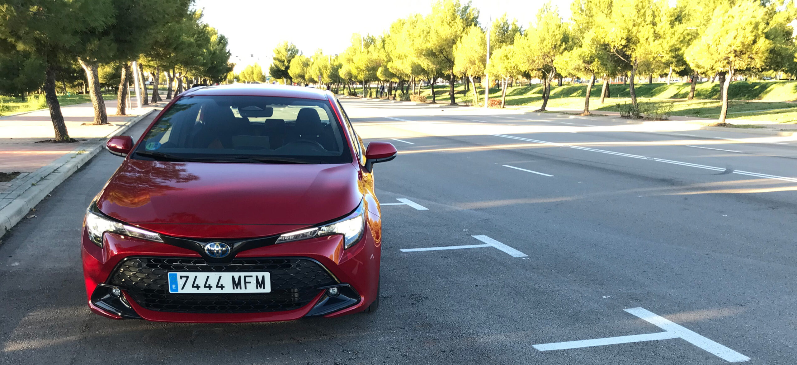 Prueba Nuevo Toyota Corolla 140H la elección más sensata