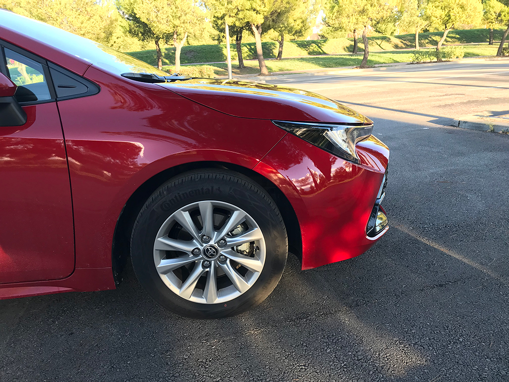 A prueba el Nuevo Toyota Corolla 140H la mejor elección
