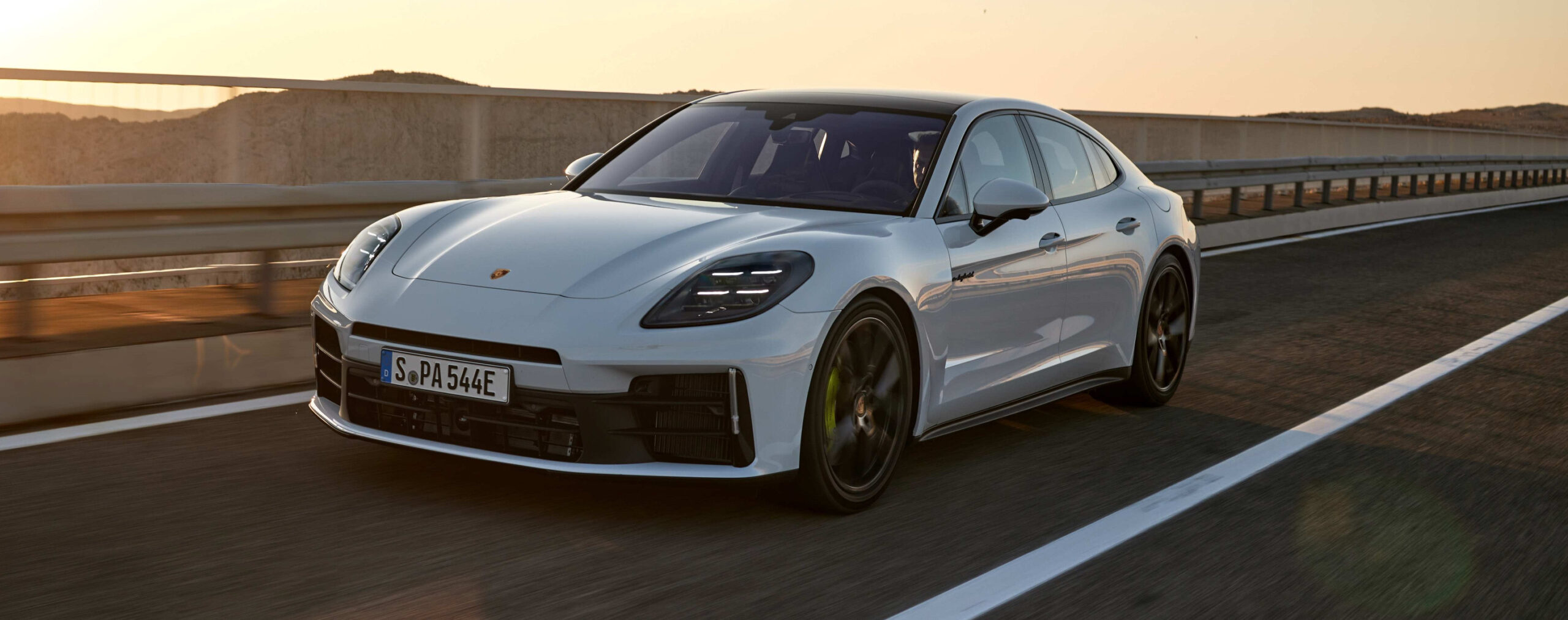 Nuevos Porsche Panamera 4 e-hybrid