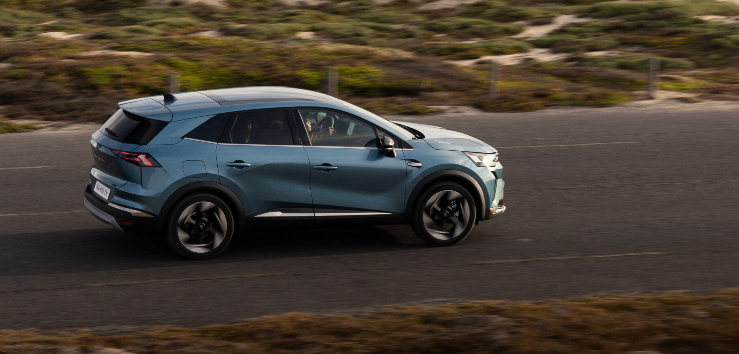 Renault Symbioz e-tech ya admite pedidos