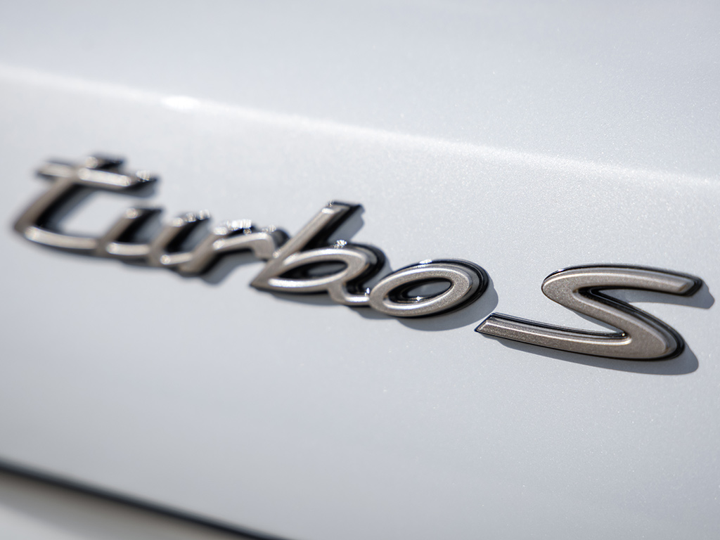 Nuevos Panamera Turbo S e-Hybrid y Panamera GTS
