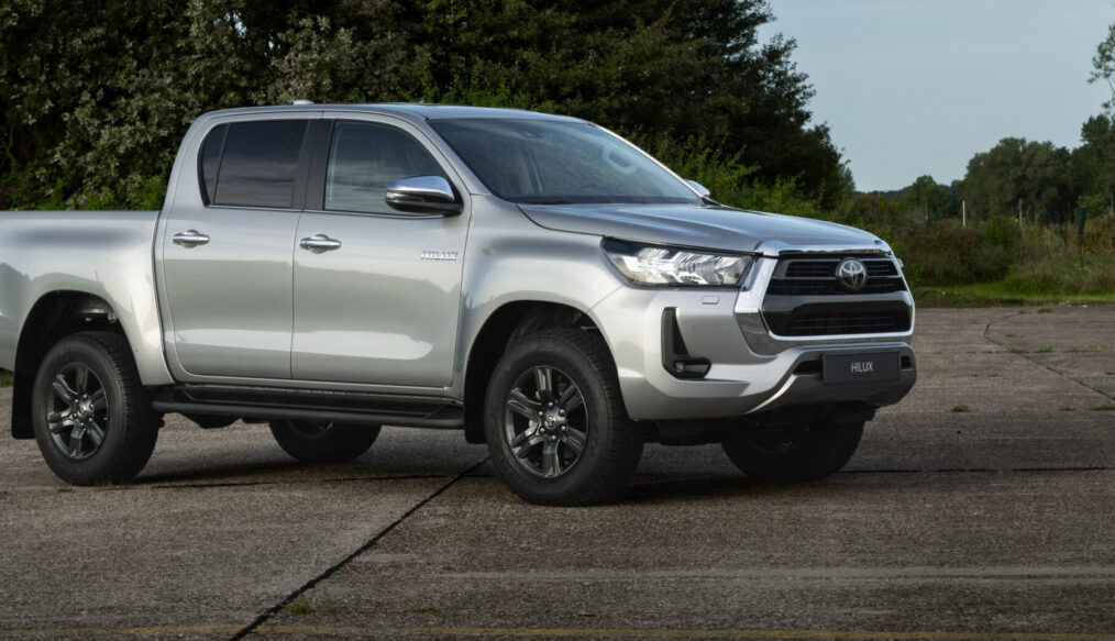 Nueva Toyota Hilux Hybrid 48V