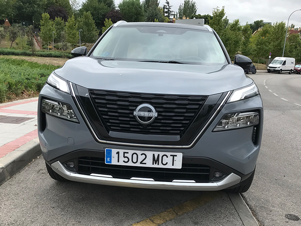 Prueba Nissan X-Trail SUV, hasta 7 plazas y autorrecargable