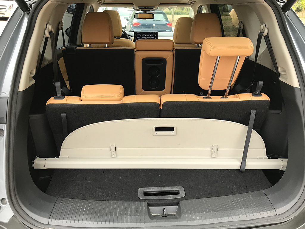 Prueba Nissan X-Trail SUV, hasta 7 plazas y autorrecargable