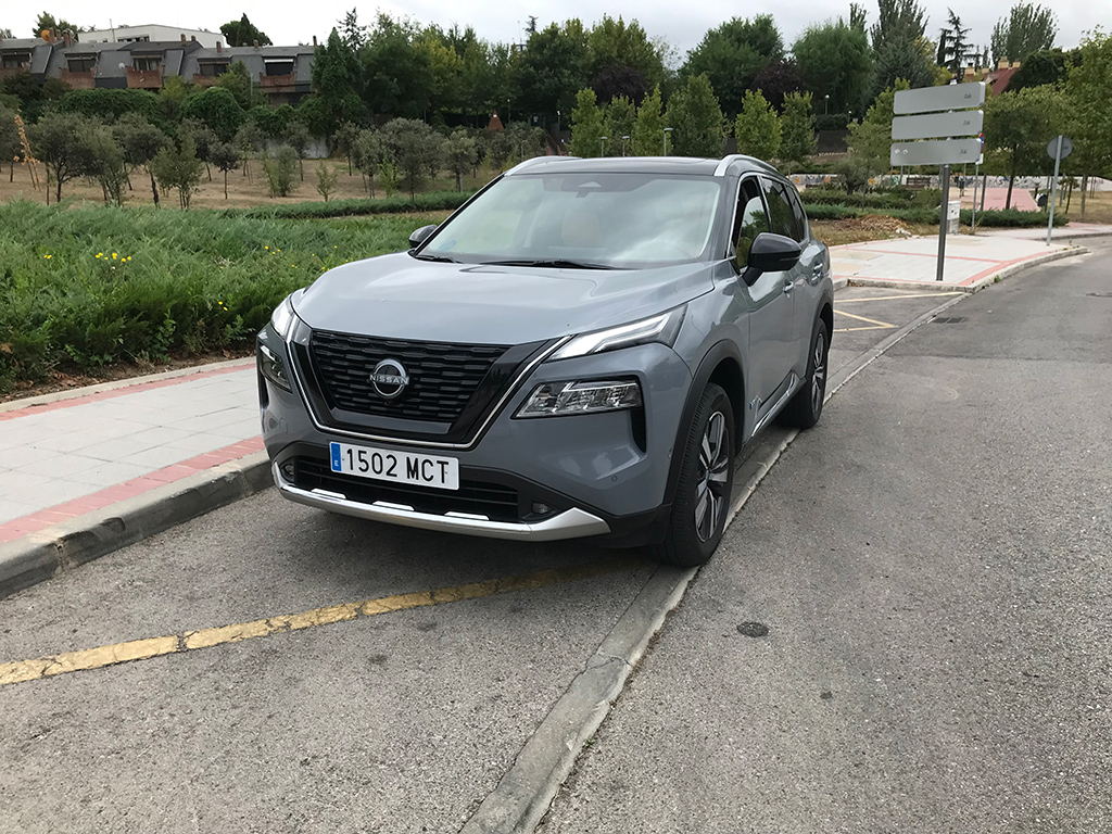 Prueba Nissan X-Trail SUV, hasta 7 plazas y autorrecargable