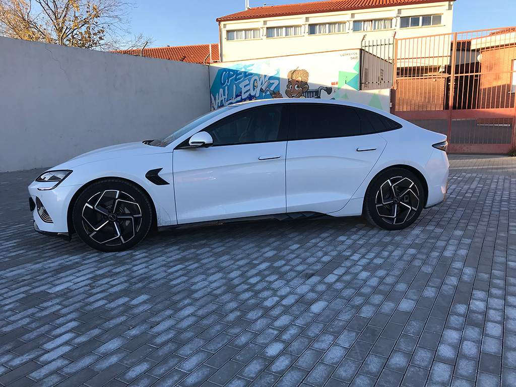 Prueba BYD Seal Design la berlina 100% eléctrica para viajar sin preocupaciones