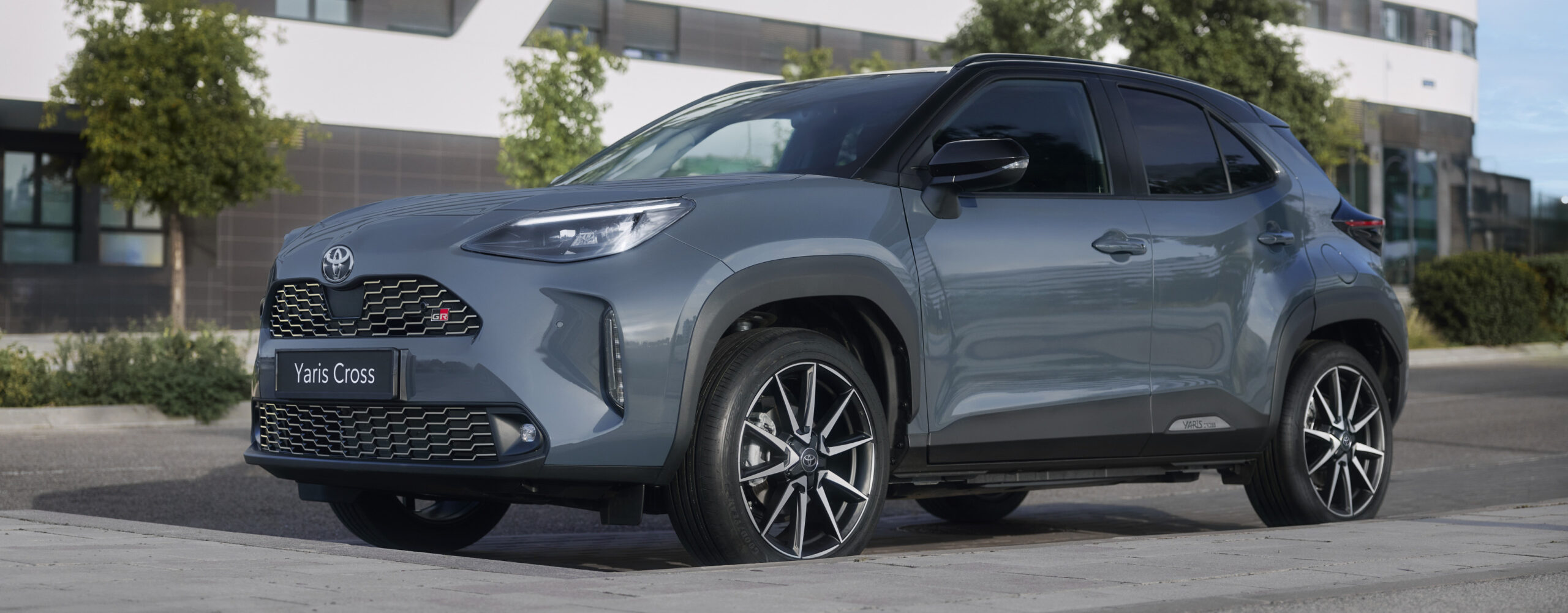 Toyota Yaris Cross Hybrid gama 2025