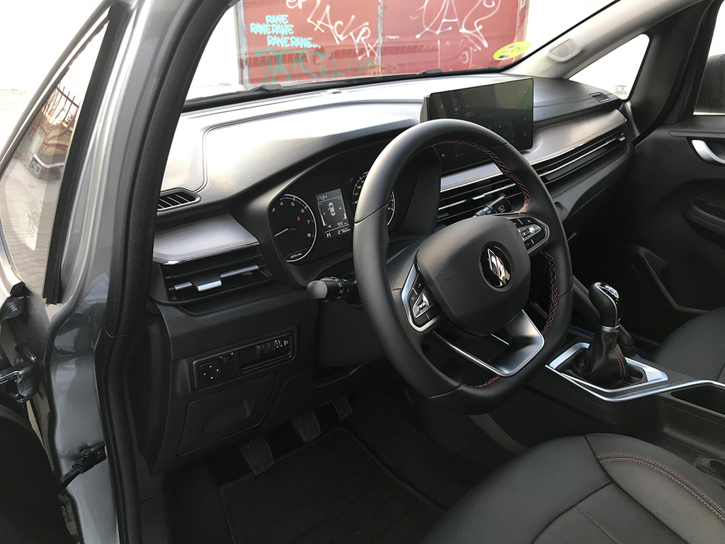 Prueba Livan X3 Pro un vehículo de menos de 15.000 euros