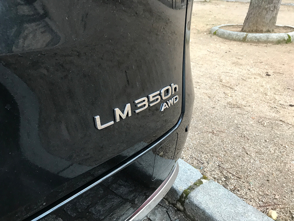 Prueba nuevo Lexus LM Bienvenidos al Jet Privado de las 4 ruedas