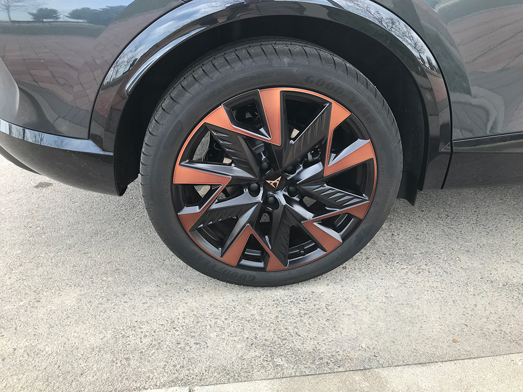Prueba Nuevo CUPRA Formentor e-TSI 150 CV perfecto lo mires por donde lo mires