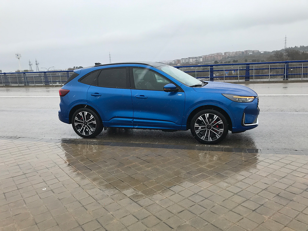 Prueba Ford Kuga 2.5 PHEV Active X el equilibrio perfecto