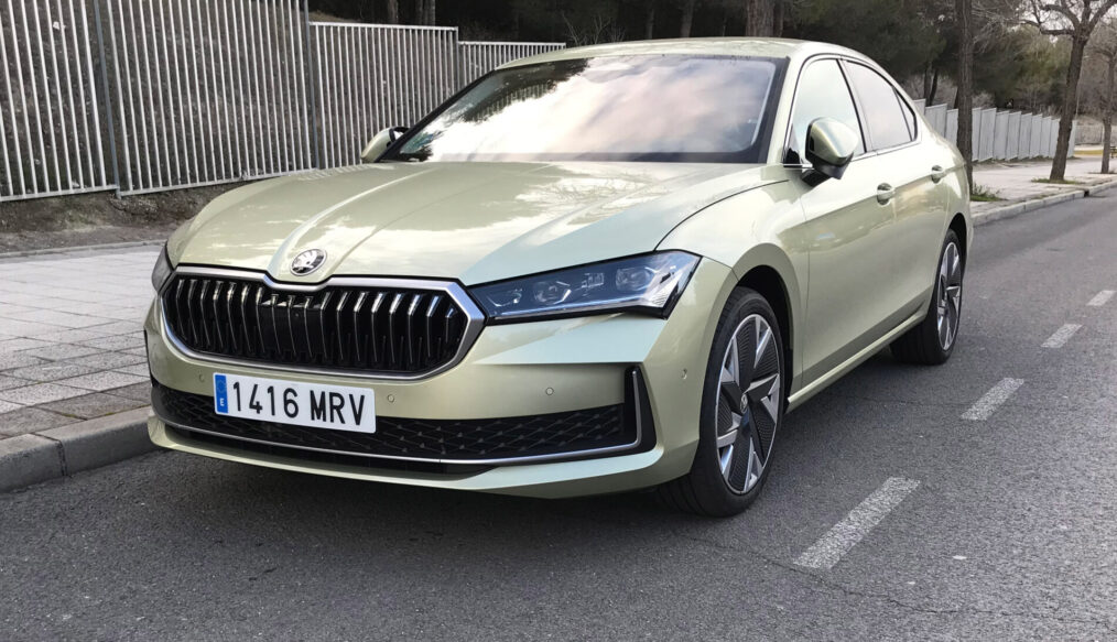 Prueba Škoda Superb una berlina superlativa