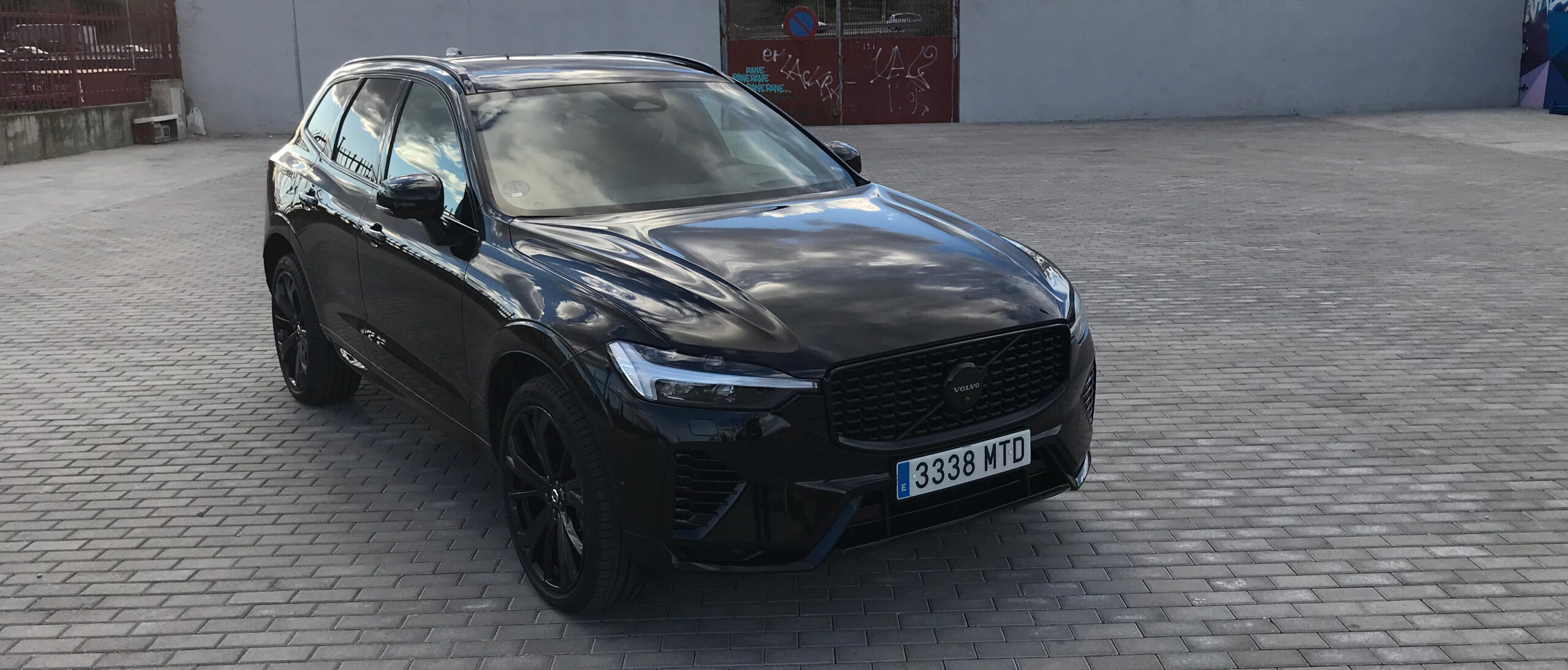 Prueba Volvo XC60 Black Edition no pasa desapercibido