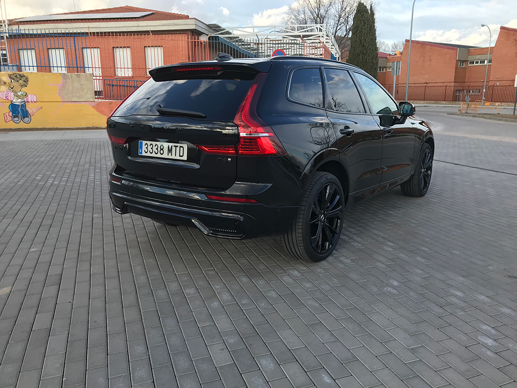 Prueba Volvo XC60 Black Edition no pasa desapercibido