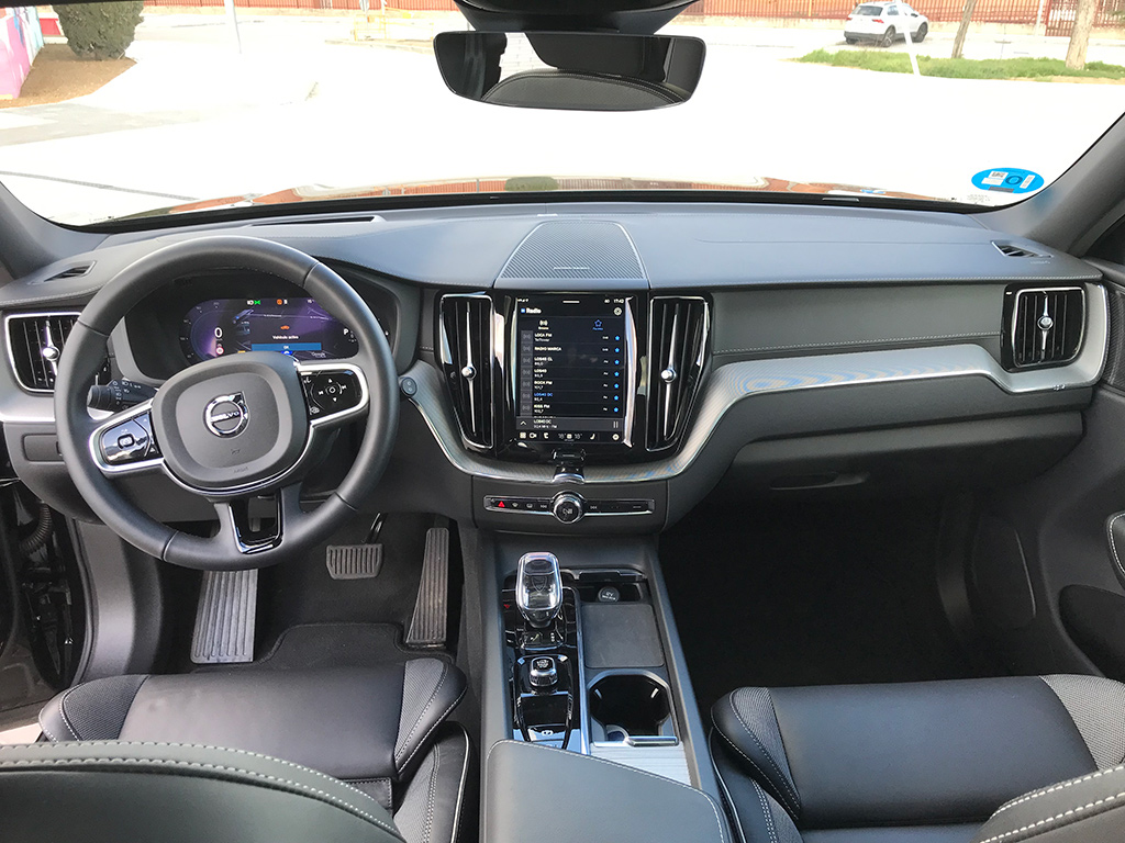 Prueba Volvo XC60 Black Edition no pasa desapercibido