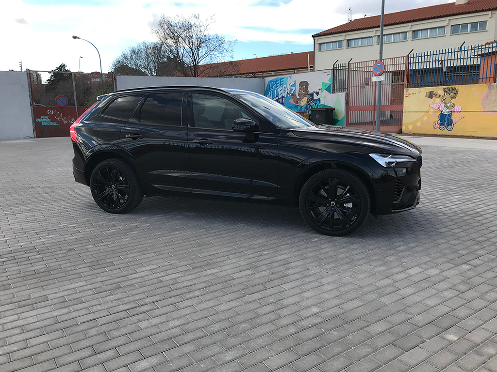 Prueba Volvo XC60 Black Edition no pasa desapercibido