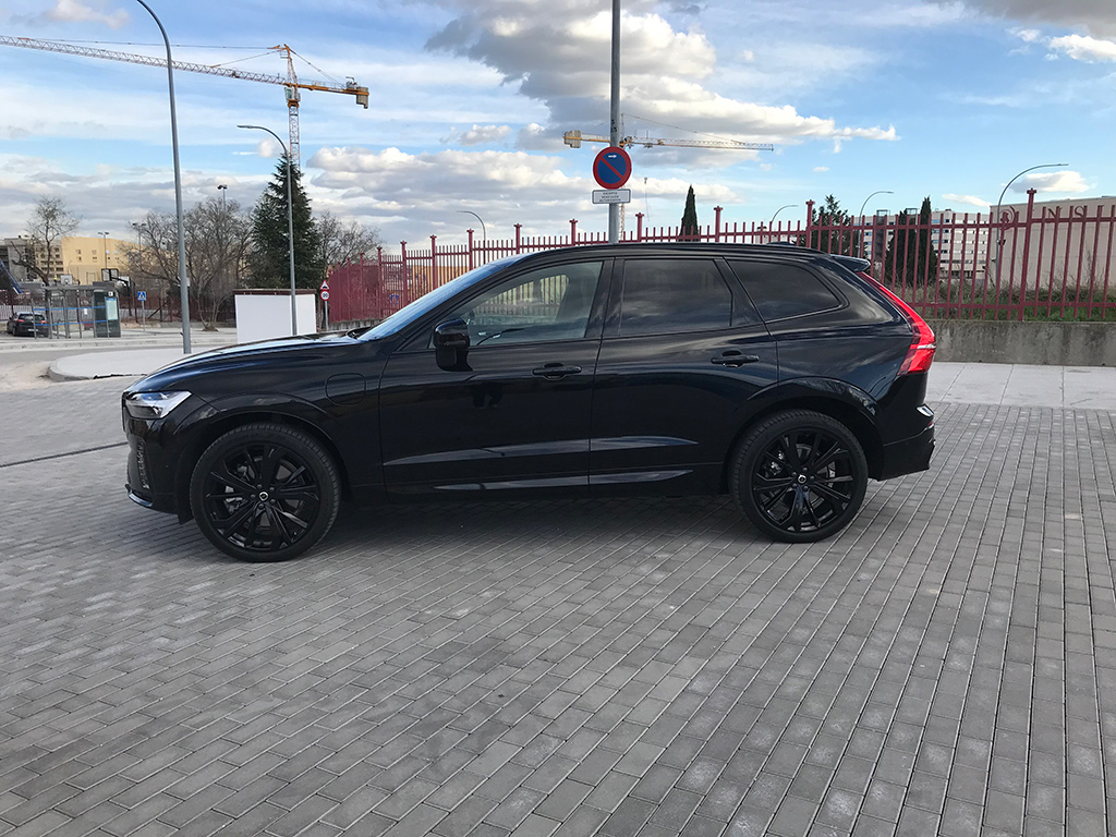 Prueba Volvo XC60 Black Edition no pasa desapercibido