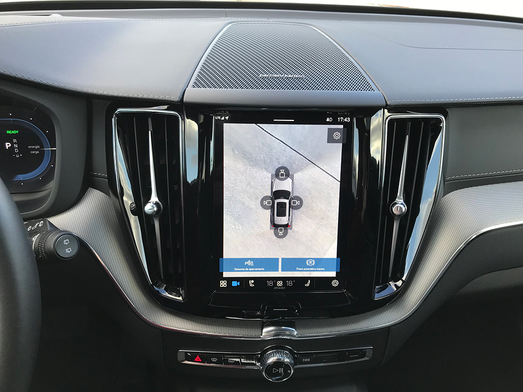 Prueba Volvo XC60 Black Edition no pasa desapercibido