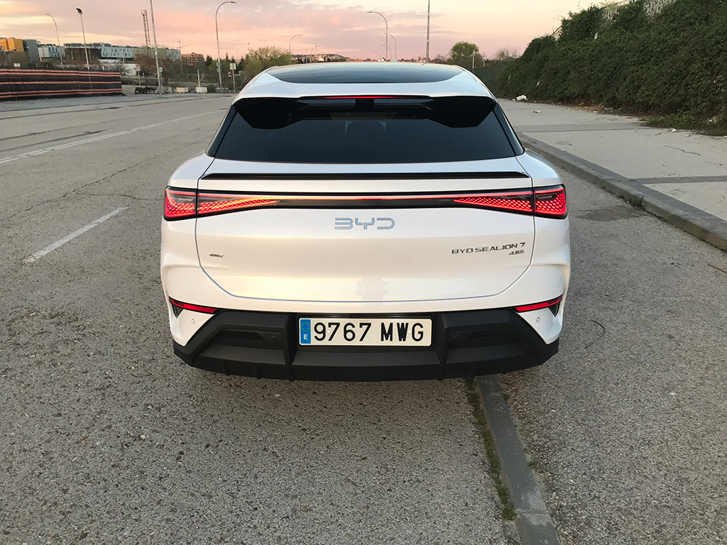 Prueba BYD SEALION7 el SUV Coupé 100% eléctrico que redefine el segmento