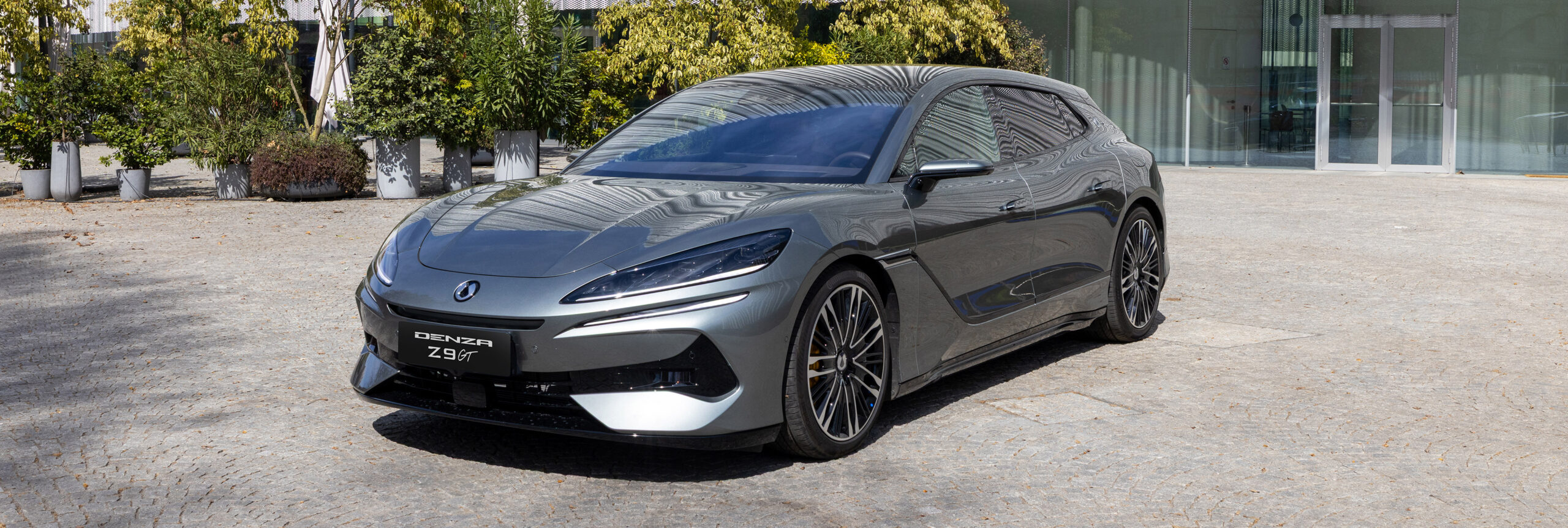Nuevo Denza Z9GT