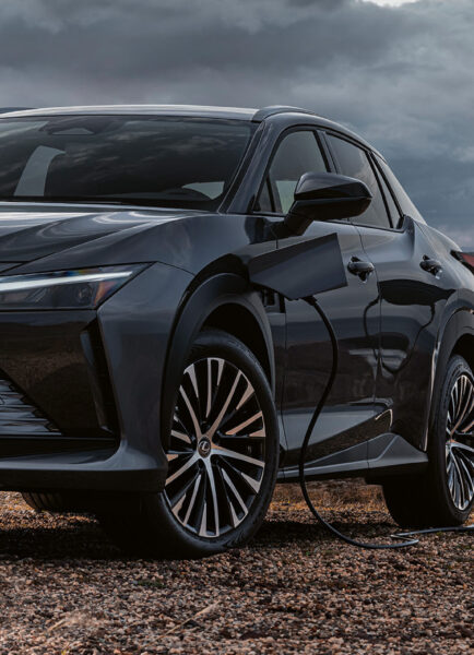 Nuevo Lexus RZ 300e e-Premium Design