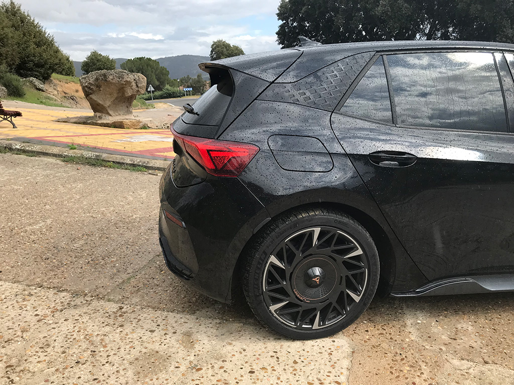 Prueba nuevo CUPRA Born VZ
