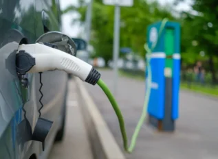 Los SUVs PHEV con más autonomía del mercado