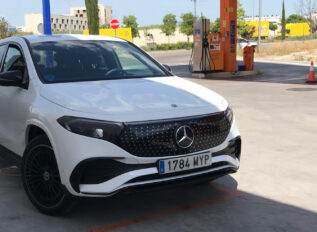 Prueba Mercedes EQA 250+ AMG Night EDITION