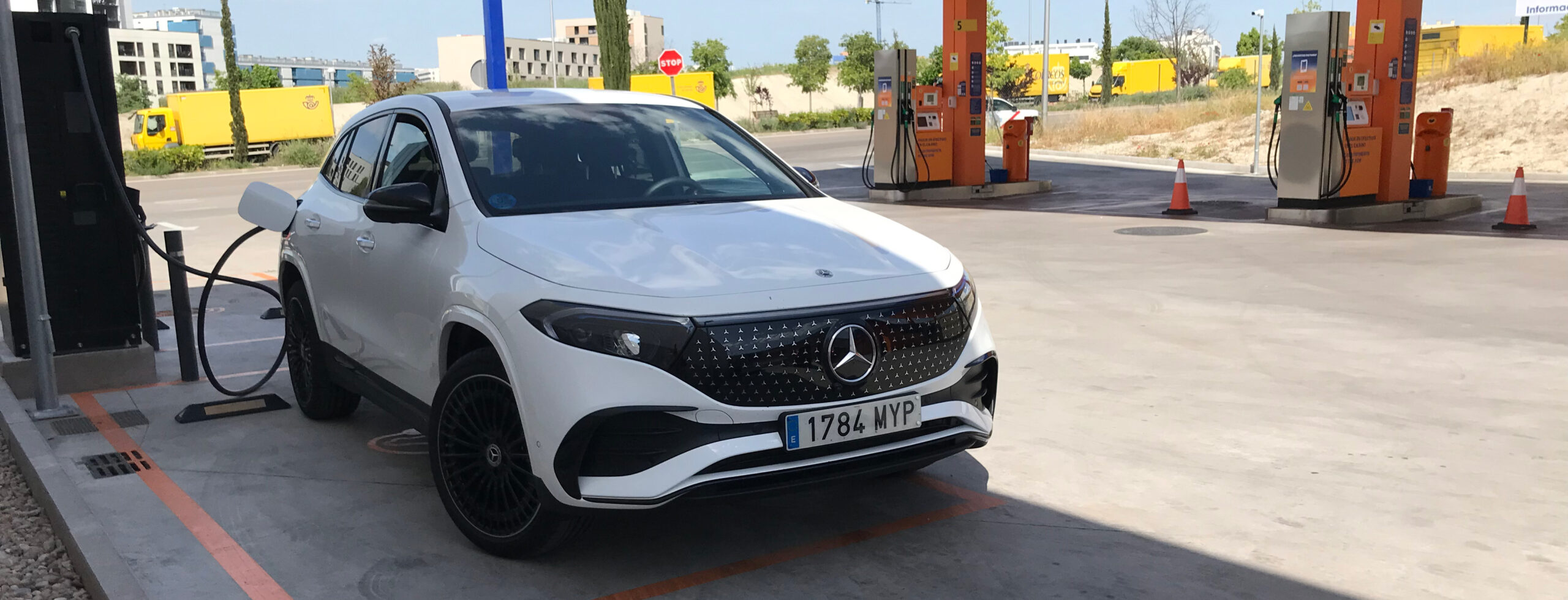 Prueba Mercedes EQA 250+ AMG Night EDITION