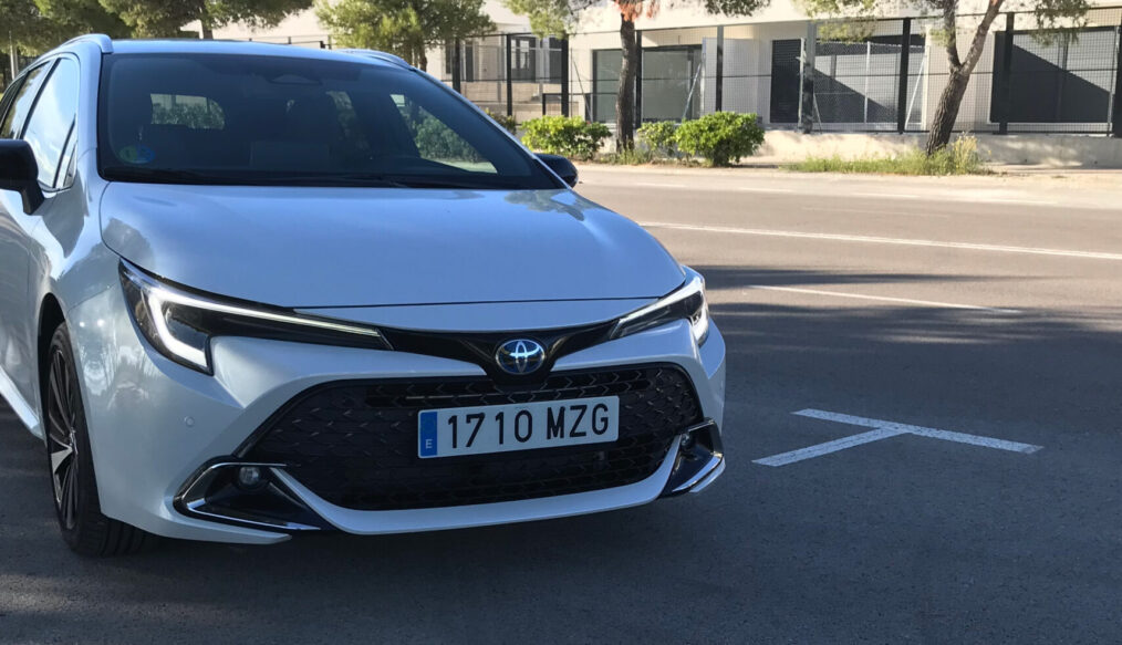 Prueba Toyota Corolla Touring Sports