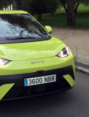 Prueba BYD Dolphin Surf el compacto eléctrico más económico