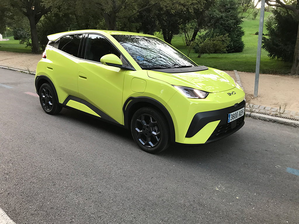 Prueba BYD Dolphin Surf el compacto eléctrico más económico