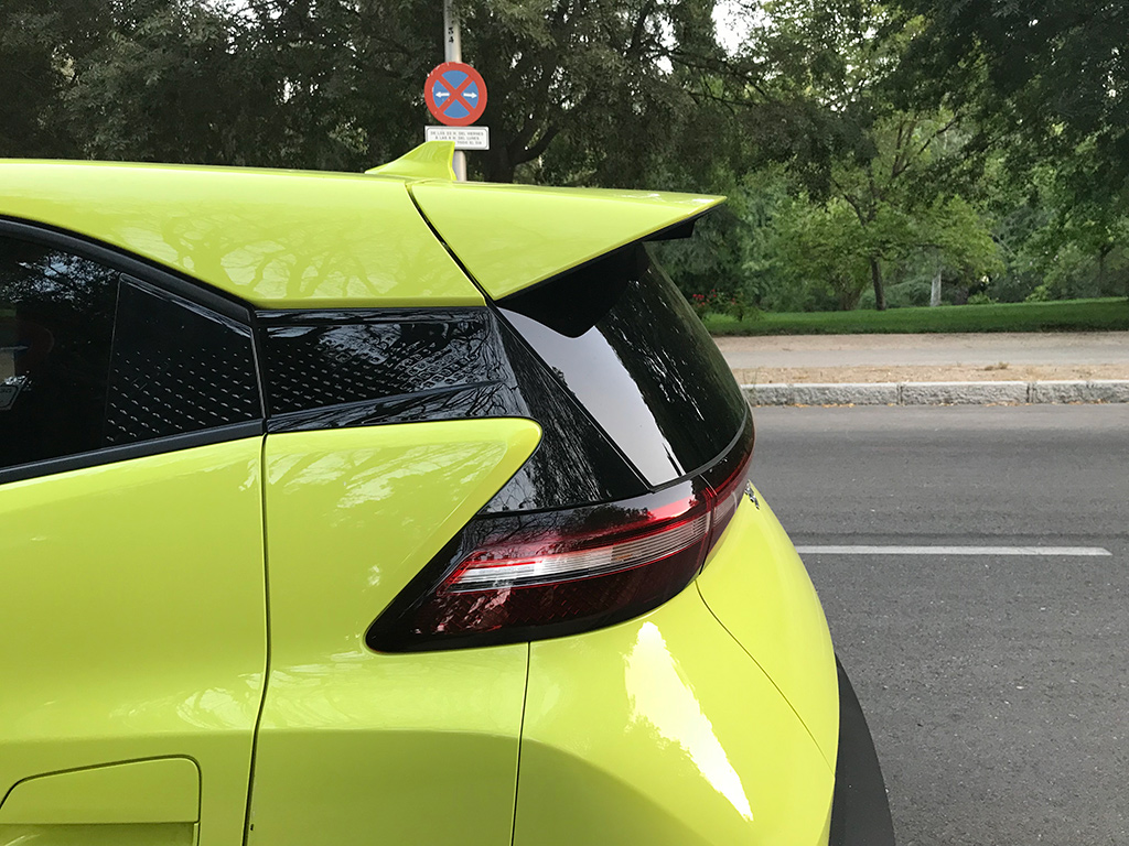 Prueba BYD Dolphin Surf el compacto eléctrico más económico