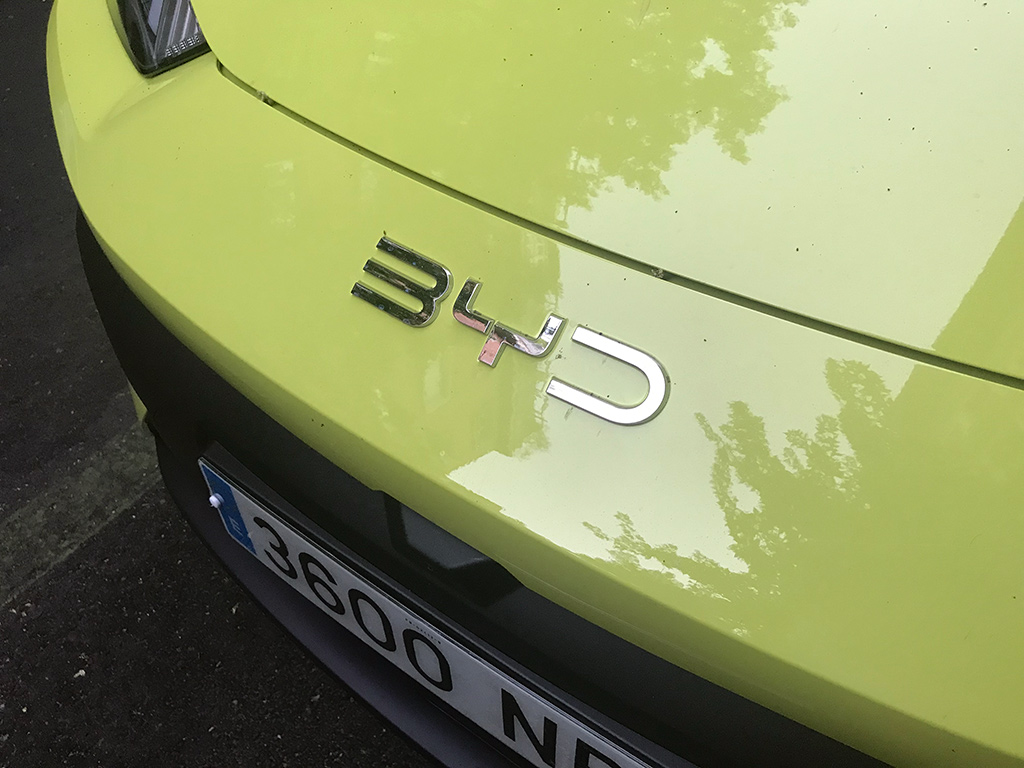 Prueba BYD Dolphin Surf el compacto eléctrico más económico